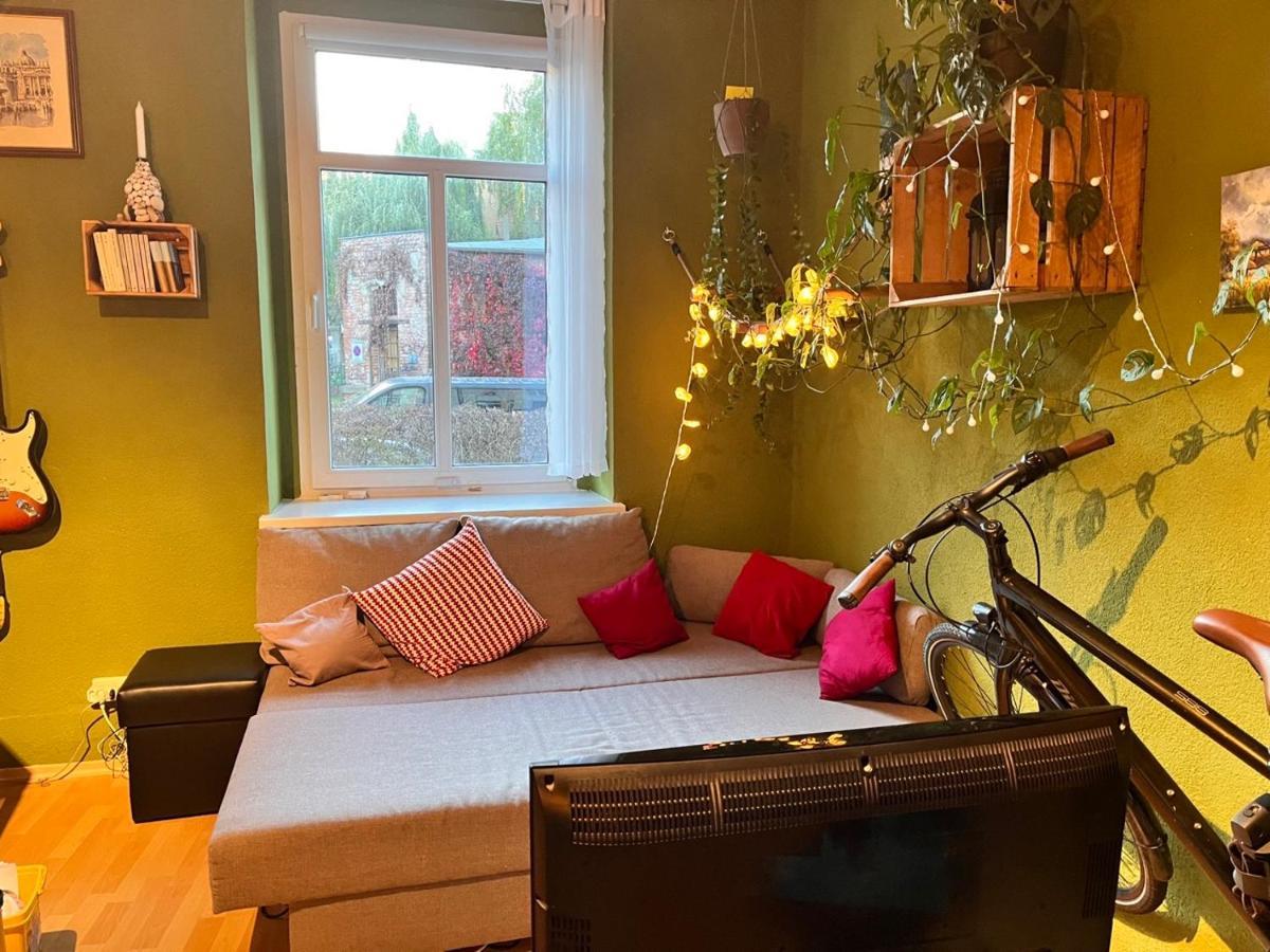 Gemutliche Oase - Tv, Beamer, Kuche Fur 4 Personen Apartamento Dresde Exterior foto