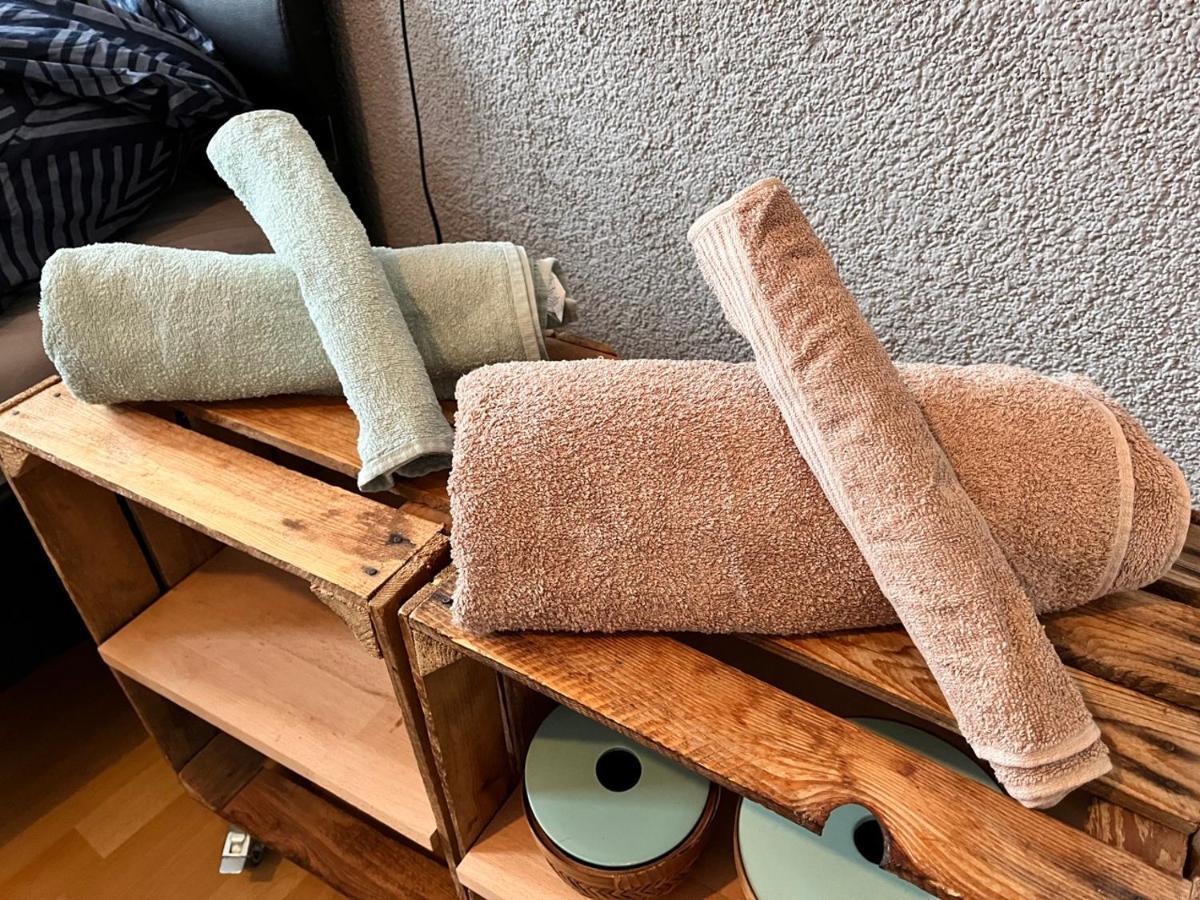 Gemutliche Oase - Tv, Beamer, Kuche Fur 4 Personen Apartamento Dresde Exterior foto