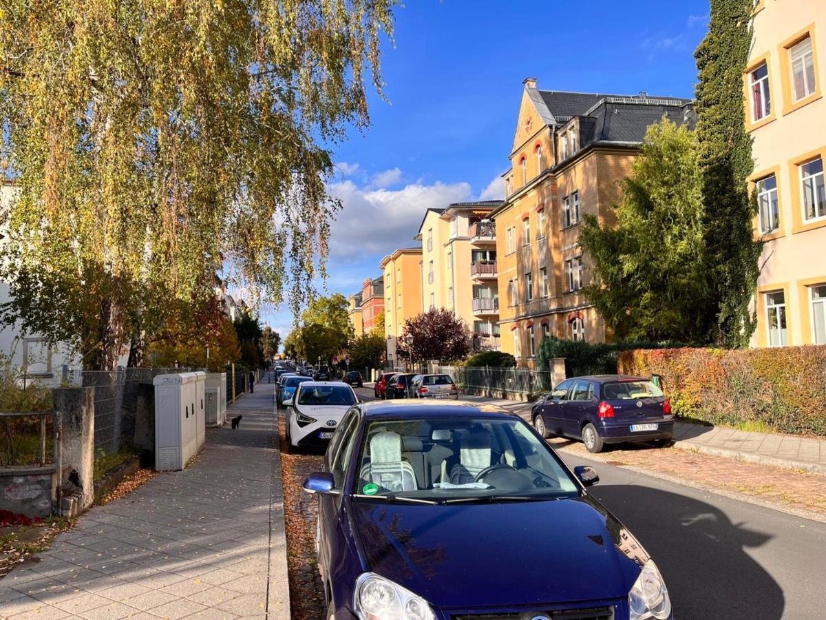 Gemutliche Oase - Tv, Beamer, Kuche Fur 4 Personen Apartamento Dresde Exterior foto